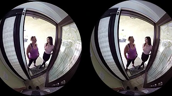 Leah gotti: Doggy, Cowgirl  Missonary VR Porn