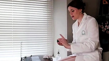 madisynwood - Caught with a Buttplug at the Office