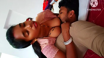 Desi College Bhabhi Hot Boobs Suking - Unknown Girl Stops My Bike, I Take Her On My Bike And Take Her Home And Kiss Her Boobs