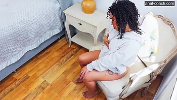 Kudrashka Ksu Has Her First Time Anal Experience