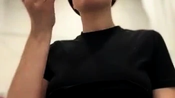 Hot brunette from squirt masturbating on webcam