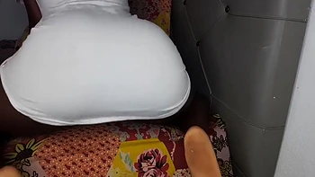 Jack Off To My Ebony Fat Ass Stepdaddy While I Twerk For You