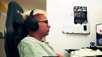 Horny Babe Trapped in Washer Takes My Thick Cock Deep