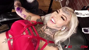 Amber Luke and Amber B's toy clip by AltErotic