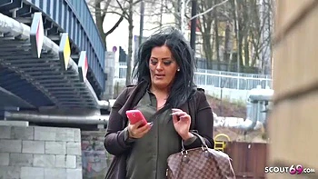 Boat Tour: Blowjob, Bongacams  Brunette Porn