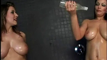 Erica hot shower: Babe, Xnxx  Vintage Porn