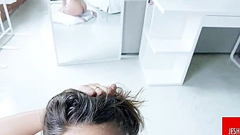 Cum Load On 18-years-old Uma Jolie