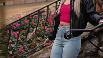 Straight to the point with Jennifer, 25! - Jacquie et Michel TV