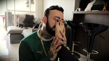 LFD Dream Girls With Stinky Feet - Sabrina Smelly Feet