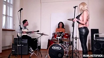 Milf Rock band Practice Turns Threesome: Blowjob, Doggy  Cowgirl Porn