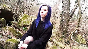 Nyx, 29 years old, multi-talented receptionist... - Jacquie et Michel TV