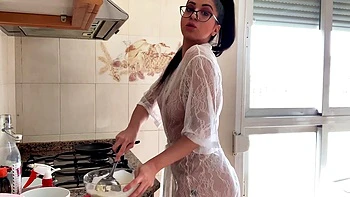 Flexible beauty teases and plays with pussy