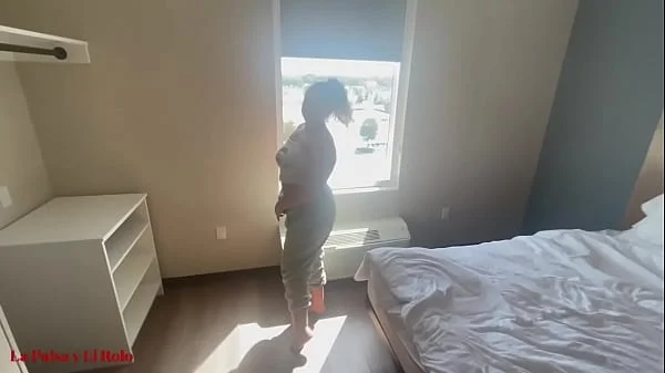 Gorgeous thick Colombian picked up at gas station Gets pounded while on her days! La Paisa Tinder date