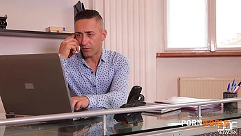 Extra deep double penetration for Sienna Day by two studs' big veiny dicks