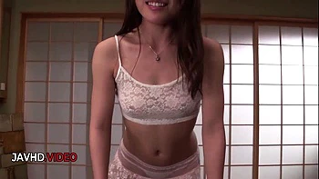 Shiona Suzumori's Sensual Asian BJ Experience