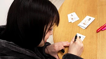 Big boob brunette masturbates on webcam