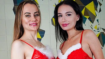 Dazzling Ruby and Milena's xmas clip