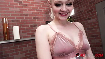 Reality xxx with ravishing Arielle Aquinas from AltErotic