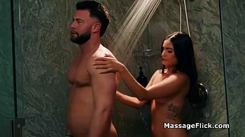 Lubed Latina perfection blows client on massage session