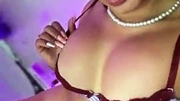 Chubby Brunette Big Boobs Dildo Masturbation