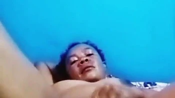 Stepmama Play Her Pussy On Video Call, Xxx