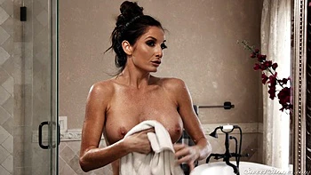 The Seductress Scene 4