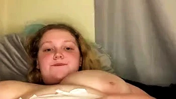 Big Boobs MILF Do A Tit Fuck