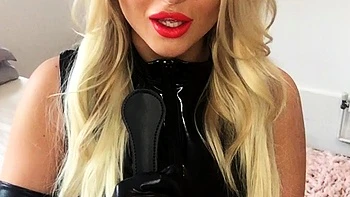 CLOSE UP OF TEENS PARADISE