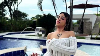 HOT COLOMBIANA TEEN SEX LEADS TO NAKED HORNY SEX WHORING!