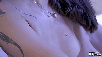 Old Man Fucks Hot Young Beauty