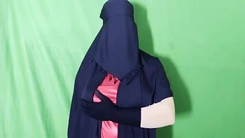 Bengali Housewife Spends Night With Office Boss And Talks Dirty