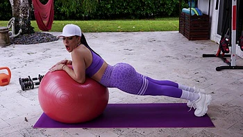 Coach fitness Gi Joey baise Sandy Love en legging de yoga