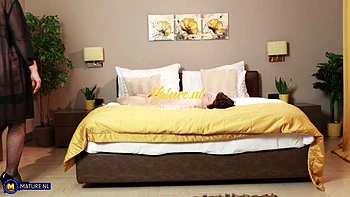 Grandma Mina Silver Facesitting Her Toyboy