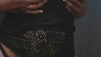 Bong Boudi Erotic Solo Dance