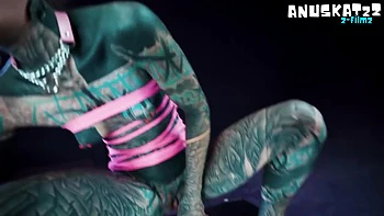 Babe hippie tripée s’amuse avec jouets anaux en solo