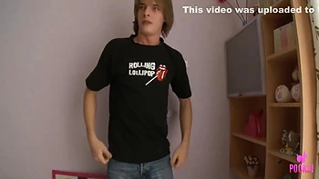 Blowjob Video With Enticing Yara From