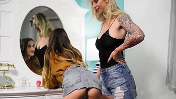 Sera Ryder And Brooke Banner - Stepmommys Girl - Milf Fucks Rebellious Stepdaughter Into Staying Home