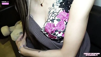 MGiRL TV - cumshot action