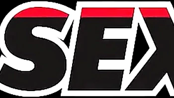 Baiser hardcore sans préservatif avec une trans sexy