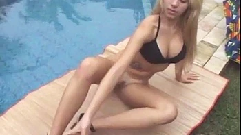 Priscila Prado: Cowgirl, Babe  Blonde Porn