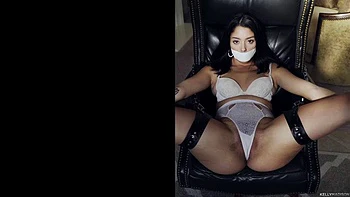 Enfermera cachonda chupa polla y monta a cuatro patas