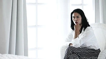 Cherry Kiss e Little Puck fodem e lambem buceta pelada