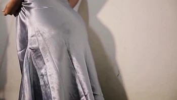 Big Ass Indian Girl Shows Off Unshaved Pussy