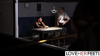 Kenzie Taylor worships feet with Victor Ray's footjob