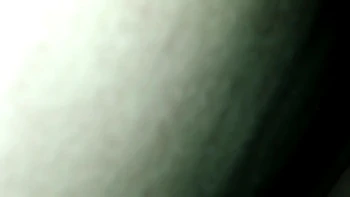 Новая волосатая пара трахает киску пальчиками