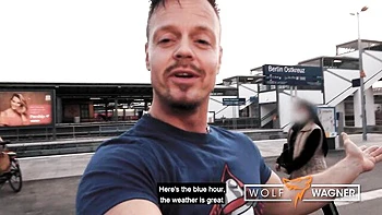 Amatrice allemande baisée dehors avec grosse queue