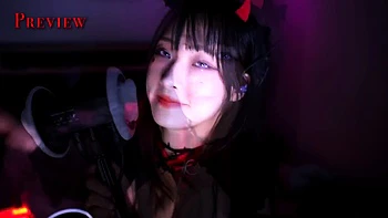 Big Tits Brunette Milf Cumshot ASMR