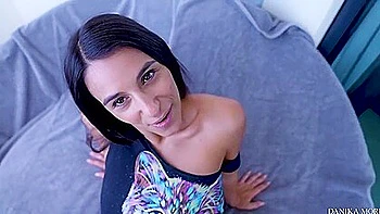 Tiefer Analfick mit großem Schwanz und riesigem Bauch-Cumshot