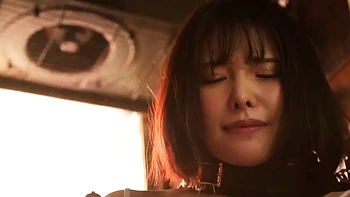 Meia-irmã asiática sempre quer meu pau