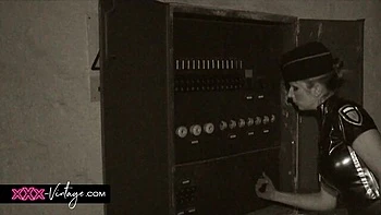 Tarra White und Eliska Cross ficken lesbisch mit großen Titten